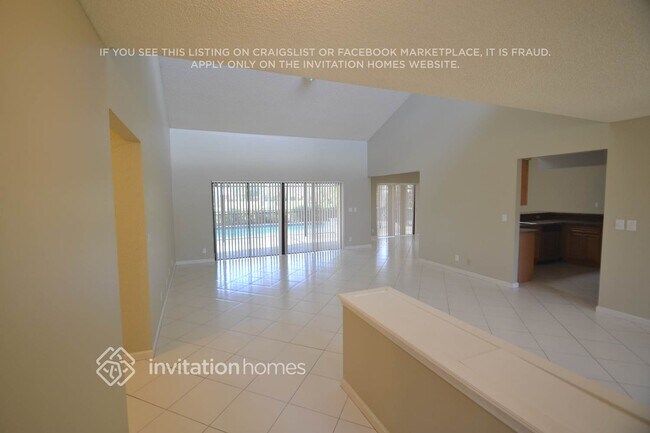 Building Photo - 838 Ivy Dr