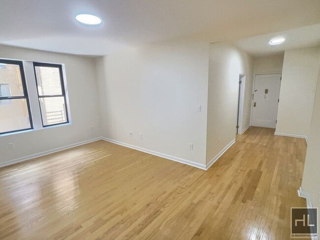 Building Photo - West 170th Street