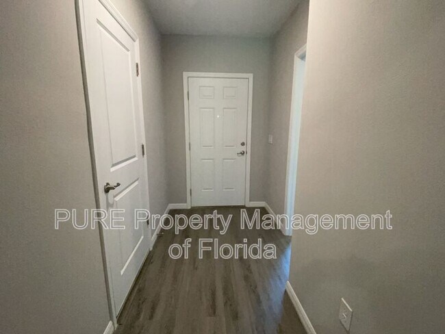 Building Photo - 6288 SW 136th Pl