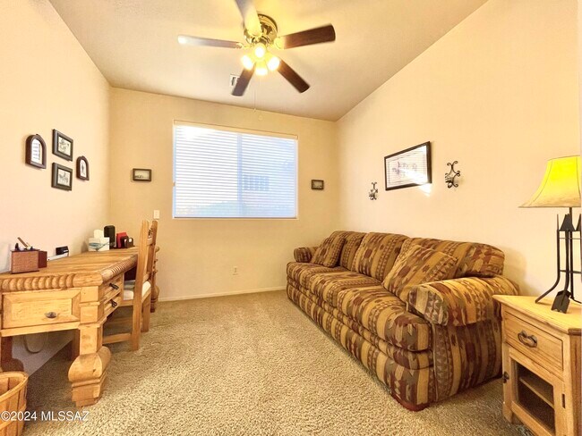 Building Photo - 2442 W Tom Watson Dr