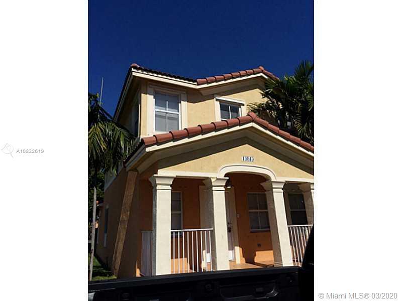 10849 SW 243rd Ln, Homestead, FL 33032 Townhouse for Rent in