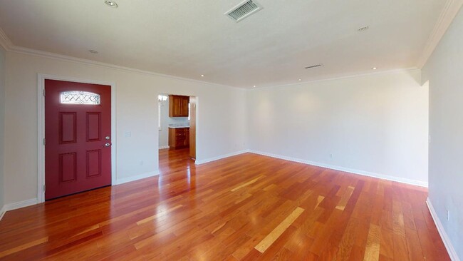 Foto del edificio - Available Now! Single-family 3 bedroom, 2 ...