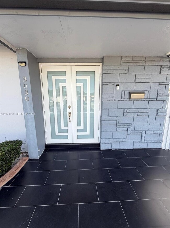 Foto del edificio - 3030 SW 96th Ave