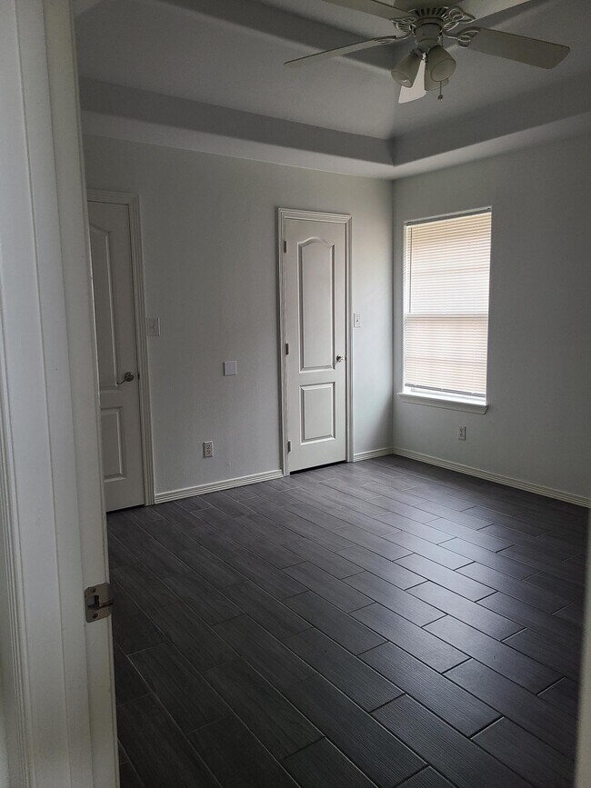 Foto del edificio - 1622 Orlando St