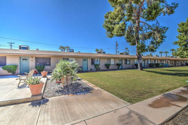 Building Photo - 3445 N 36th St