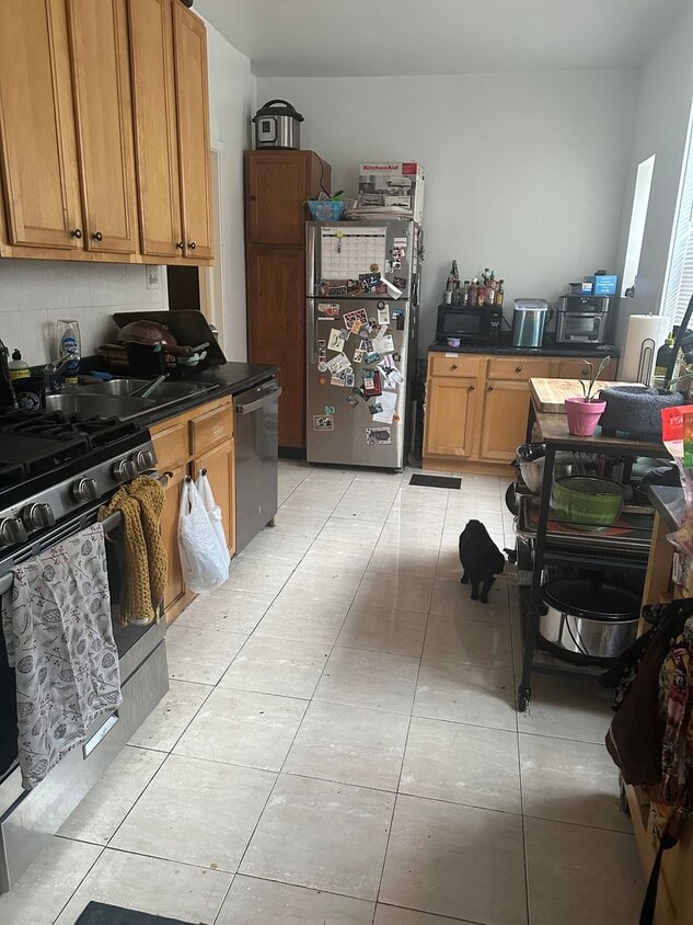 Primary Photo - 2958F