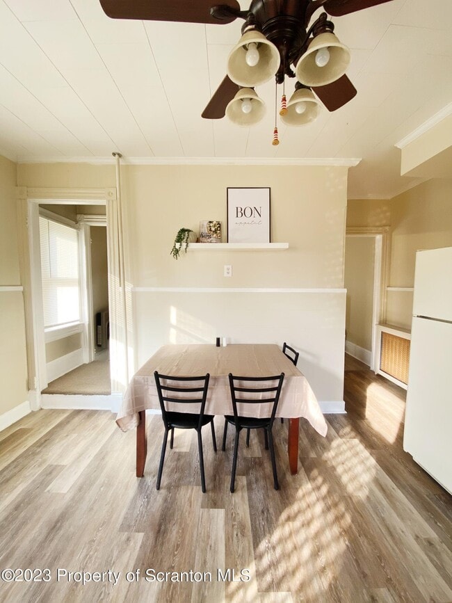 Building Photo - 1111 Bryn Mawr St