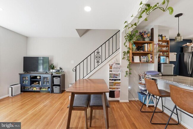 Foto del edificio - 2953 Sycamore St