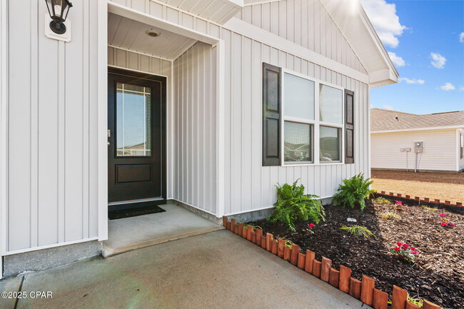 Building Photo - 6444 Bellavia Ln