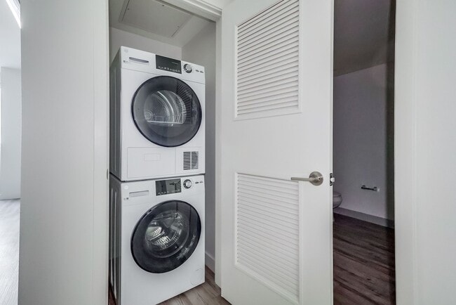 Foto del edificio - Crenshaw Lofts