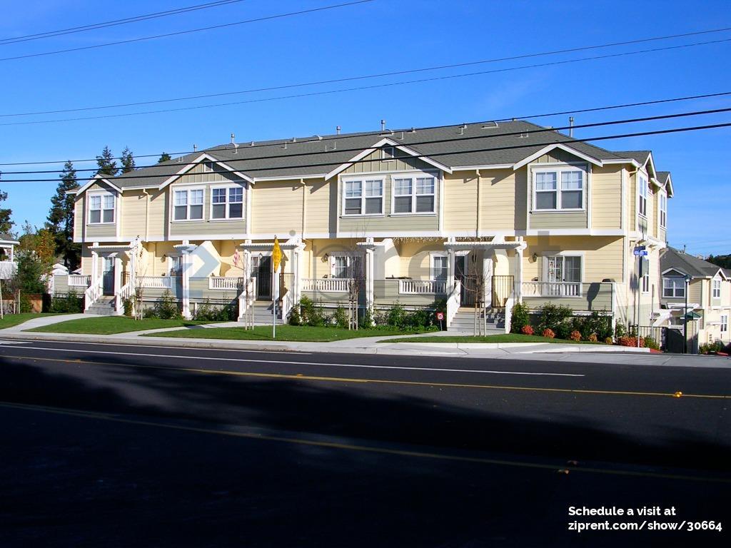 Primary Photo - 20 Ashford Pl