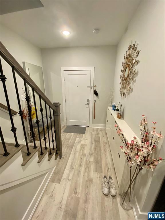 Foto del edificio - 237 Lincoln Ave