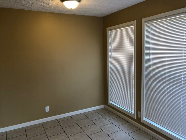 Building Photo - 834 Old Hickory Blvd