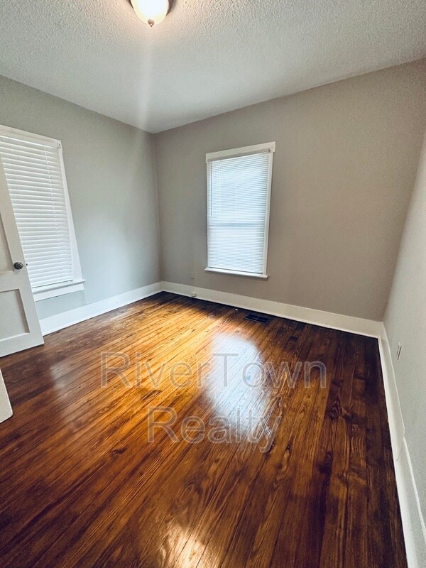 Foto del edificio - 3622 Faxon Ave