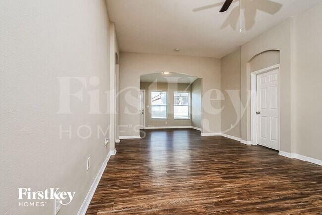 Building Photo - 1641 Bonita Bluff Court