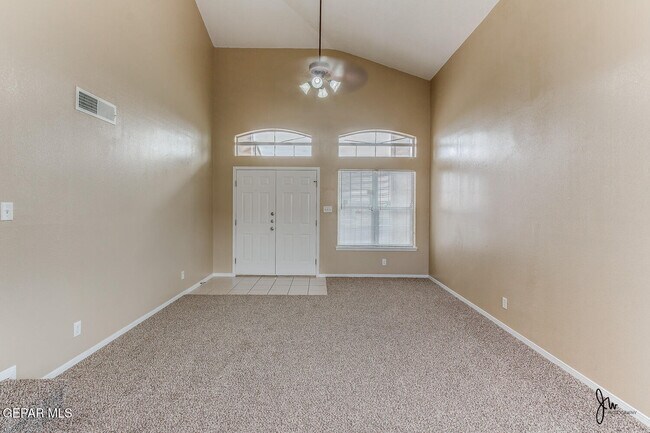 Foto del edificio - 10789 Pleasant Sand Dr