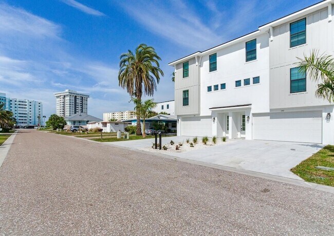 Foto del edificio - 140 174th Ave E