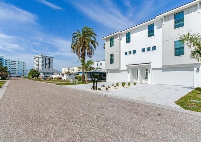 Photo - 140 174th Ave E Townhome