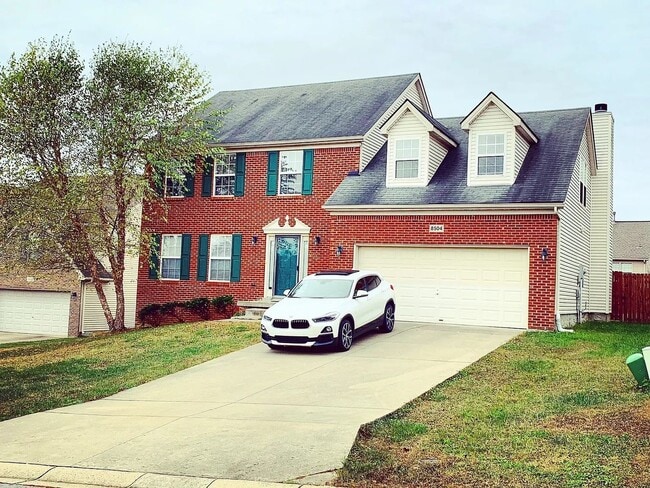 Foto del edificio - 8504 Bucking Trail Ct