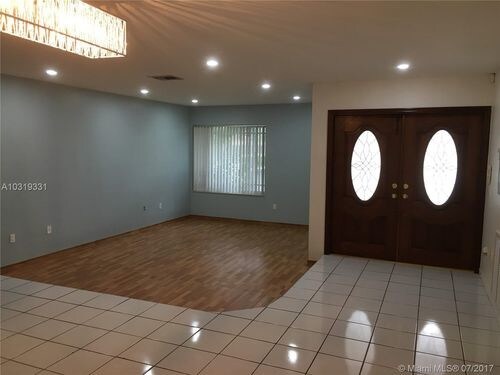 Building Photo - 10604 SW 132nd Ct