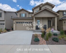 Building Photo - 9656 Feathergrass Dr