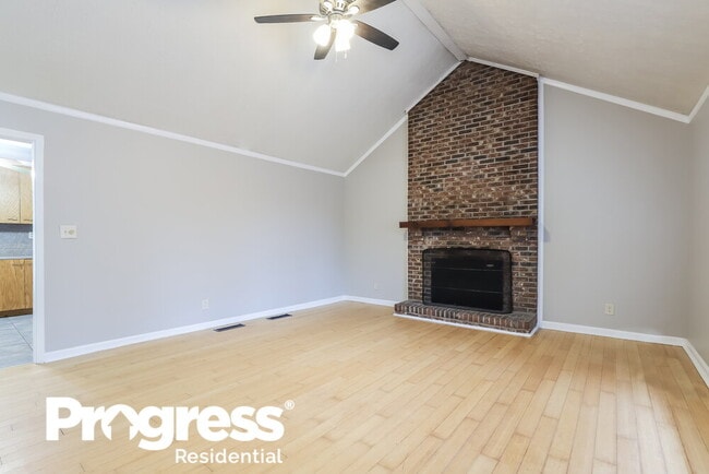 Building Photo - 6540 Akins Way