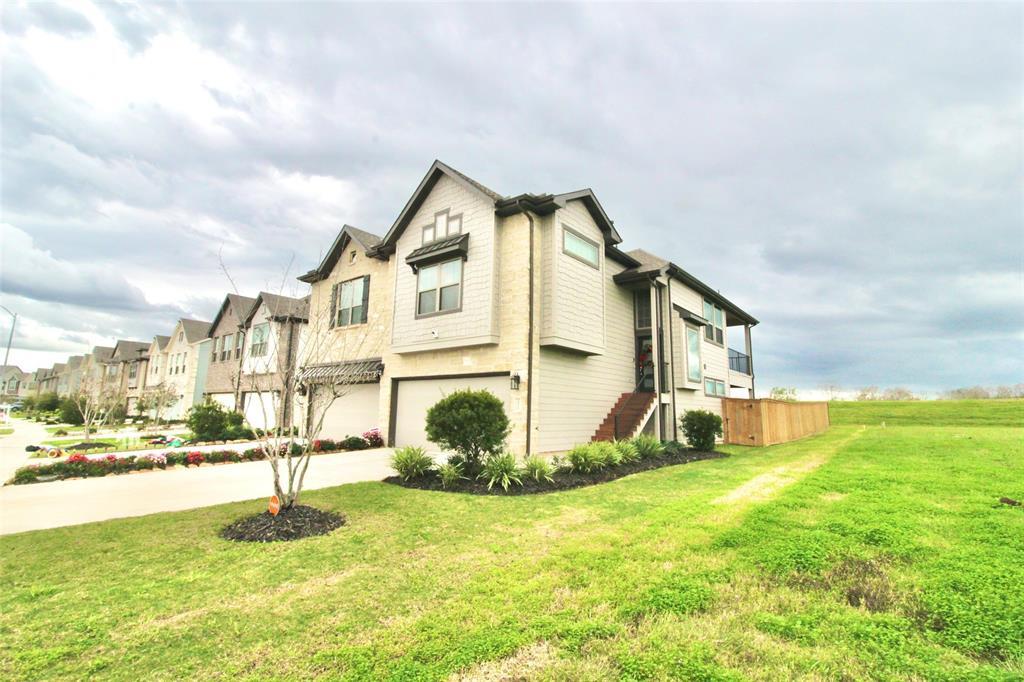 Primary Photo - 2571 Terrace Point Dr