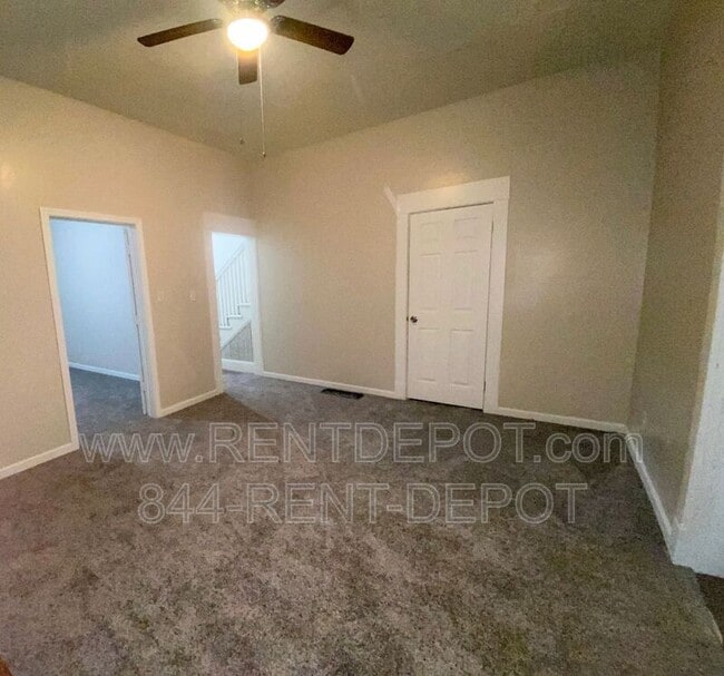 Building Photo - 816-818 W. Iowa St.