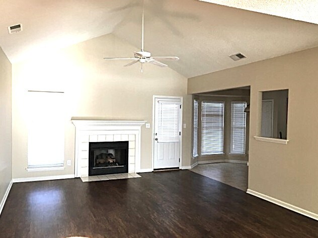 Building Photo - 14907 Copper Ridge Trl
