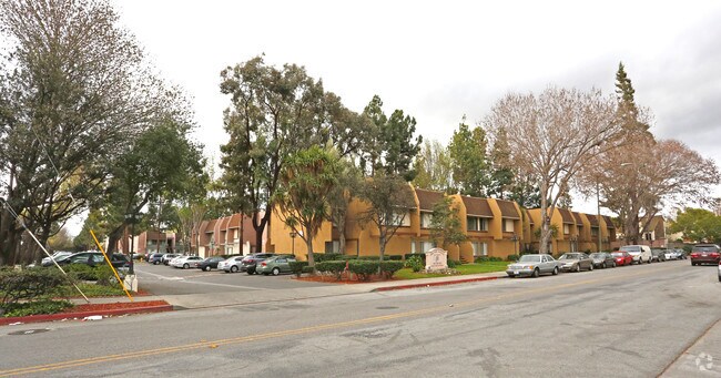 Fotografía del edificio - San Jose Garden Apartments