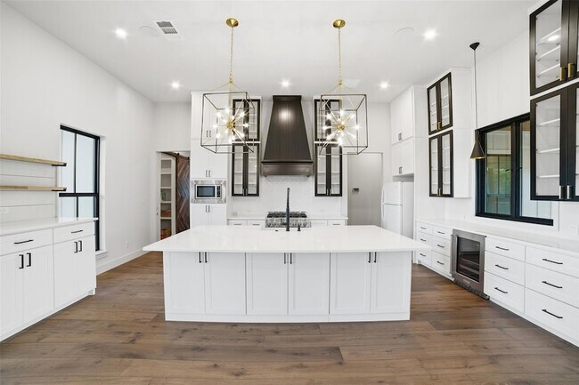 Foto del edificio - 23937 Oscar Rd