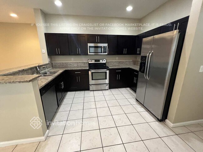 Building Photo - 7580 Belmonte Blvd