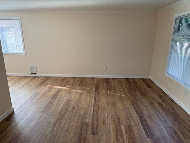 Foto del edificio - Alfi 3325 4-plex - Everett