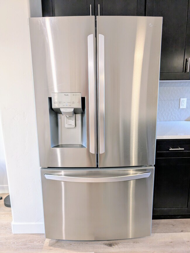 Photo - 613 Chimney Rock Ln Townhome