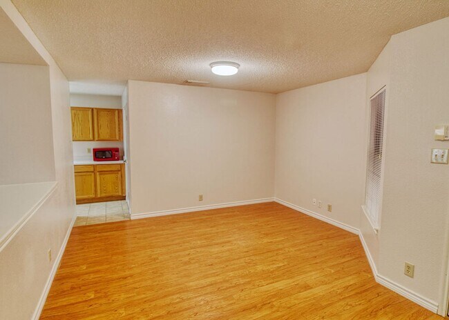 Foto del edificio - Huntington Place- Single Story