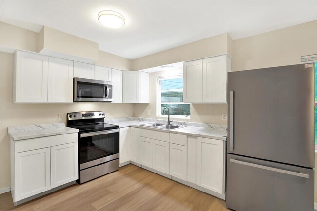 Foto del edificio - 1535 Arthur Blvd