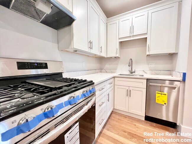 Foto del edificio - 564 E 5th St