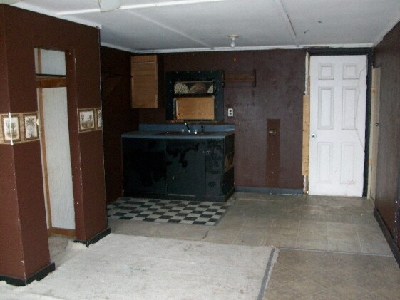 en el interior de la unidad más grandes - Pine Street Apartments
