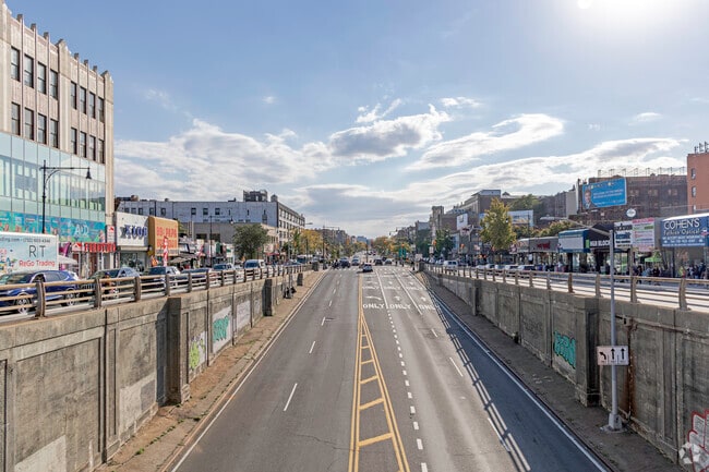 There are many different highways and public transportation in and out of Fordham Manor.