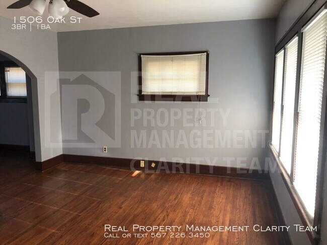 Foto del edificio - Beautiful 3 bed/1 bath Home in East Toledo