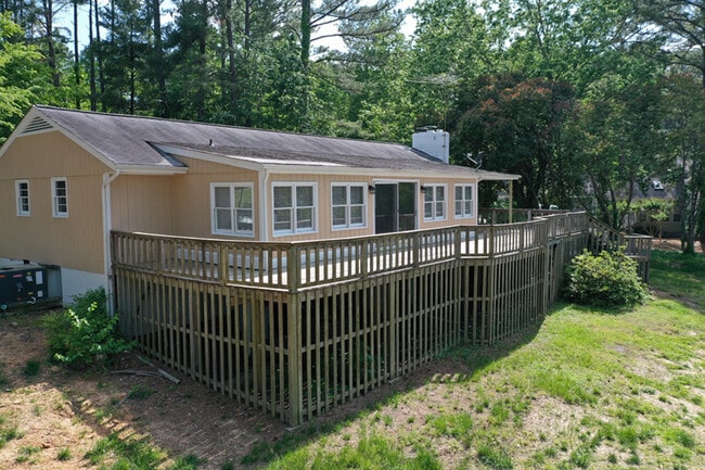 Building Photo - 166 Shearin Dr