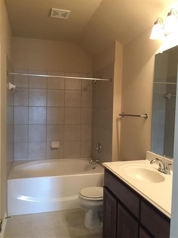Foto del edificio - 146 Barrington Ln