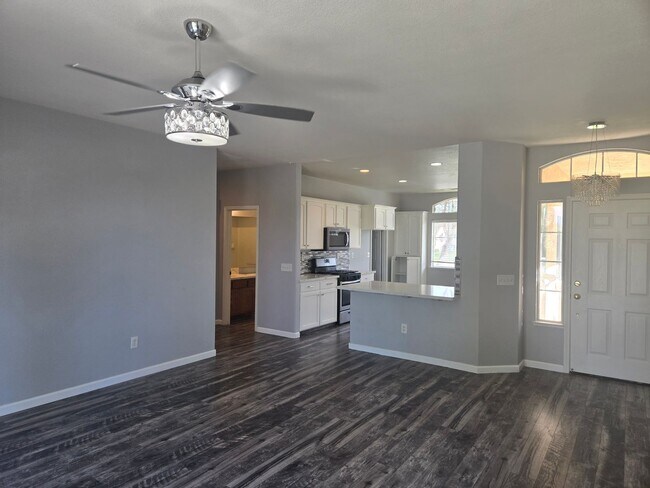 Building Photo - 1684 Homestead Way