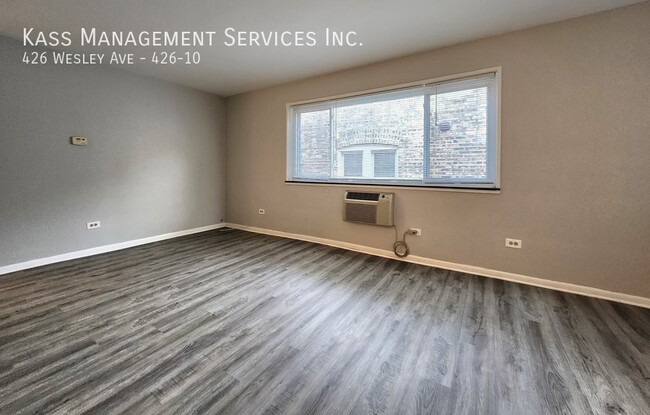 Foto del edificio - 426 Wesley Ave