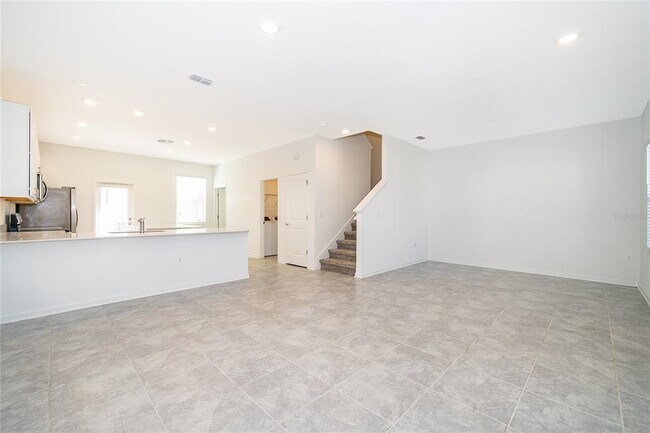 Foto del edificio - 6092 PEACEFUL Pky