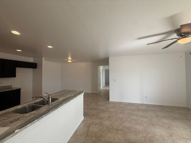 Building Photo - 953 Berk Ave