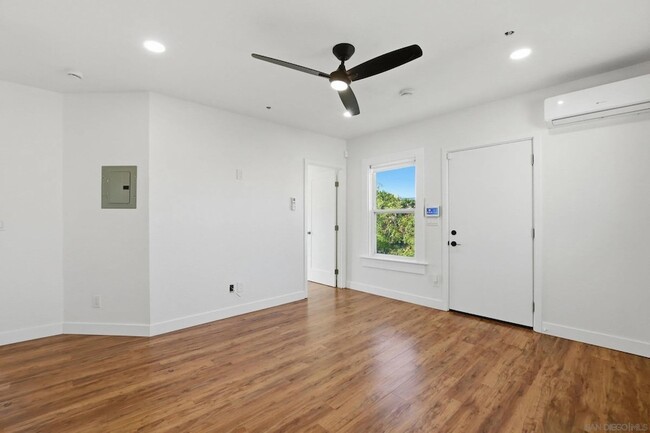 Building Photo - 312 Brookes Ave