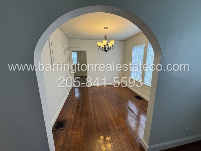 Foto del edificio - 827 6th Ave W