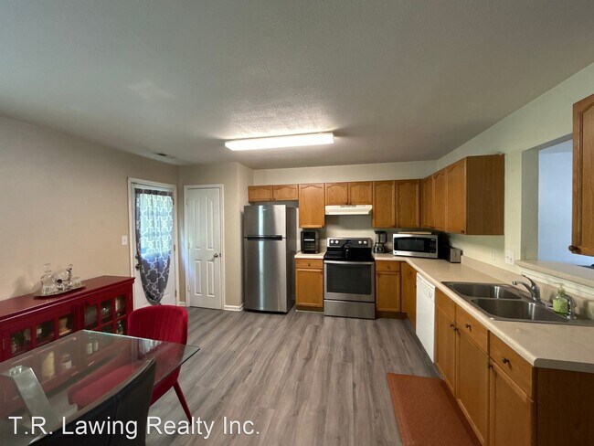 Building Photo - 3 br, 2.5 bath House - 5210 Biederbeck Drive