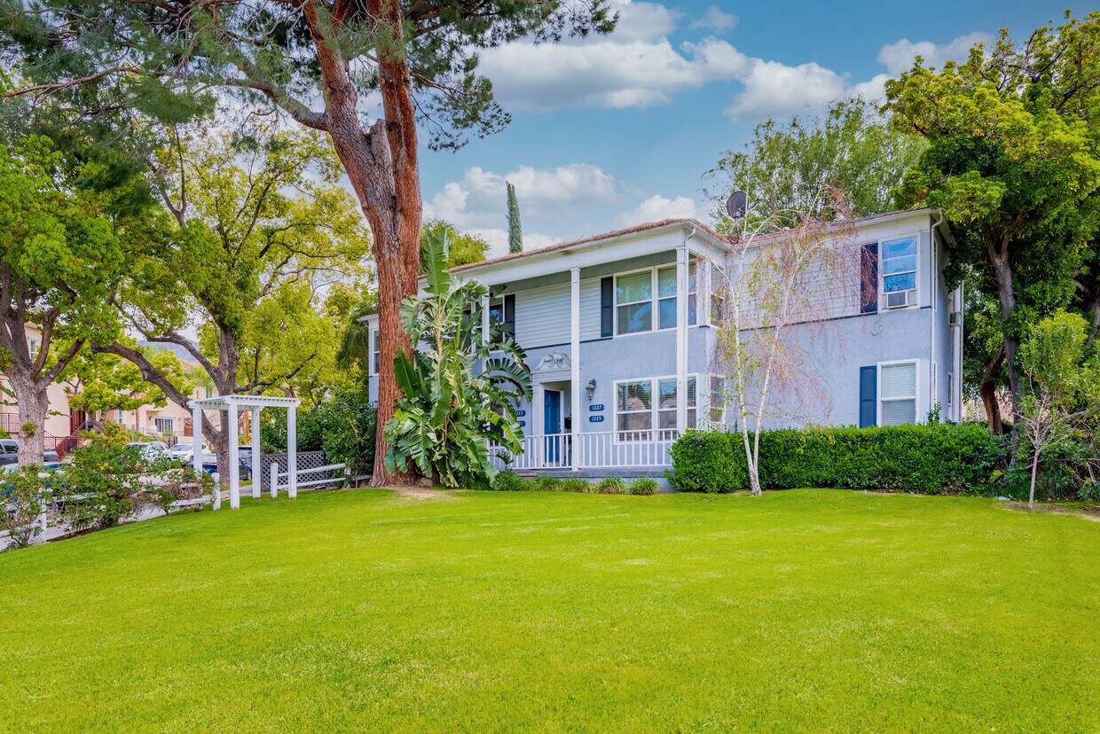 45 2 Bedroom Apartments for Rent in Burbank, CA Westside Rentals